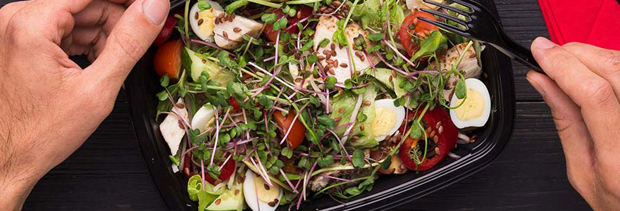 les-avantages-de-se-faire-livrer-son-dejeuner-au-bureau